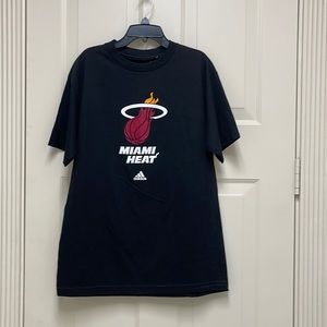 NWT adidas Miami Heat t-shirt